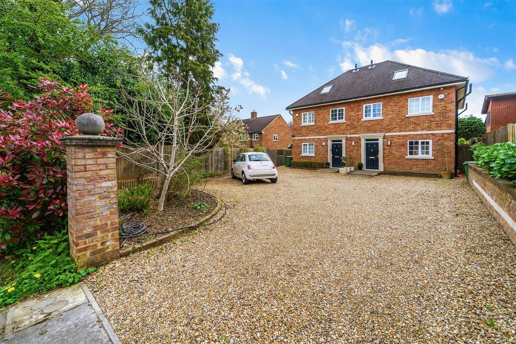 DORKING ROAD, 93   (2).jpg
