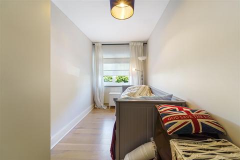 127 Horton Hill, Epsom, KT19 8SY
