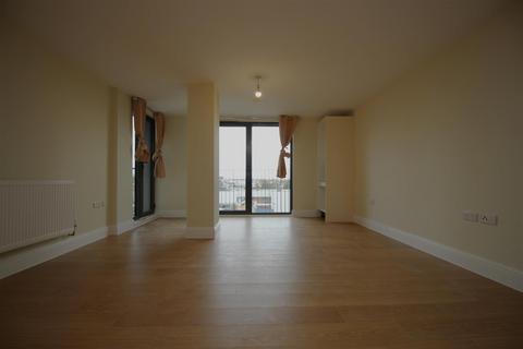 1 bedroom apartment to rent, 450 High Road, Ilford IG1
