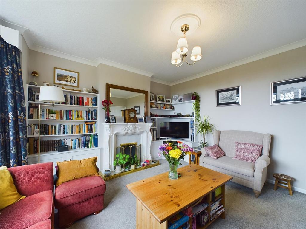 Lounge: