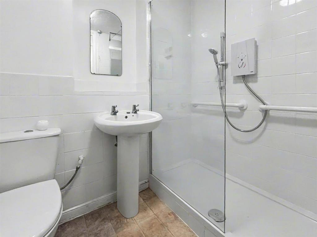 FRANK SHOWER.jpg