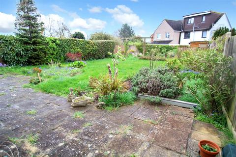 3 bedroom detached bungalow for sale, Whitworth Road, Swindon