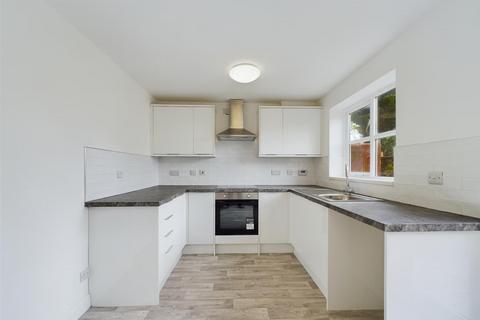 3 bedroom semi-detached house for sale, Aysgarth Rise, Bridlington
