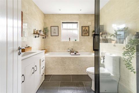 72 Balsham Road, Linton, Cambridge, CB21 4LW