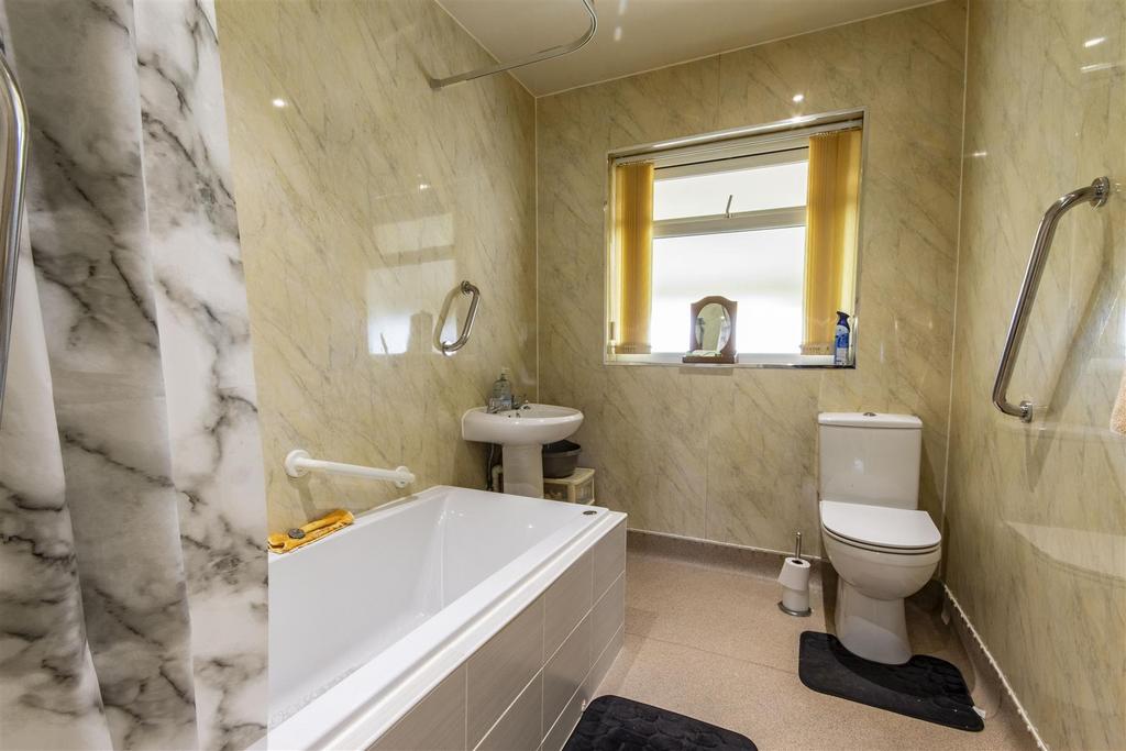 Bathroom/W.C