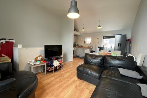 2 bedroom end of terrace house for sale, Ariel Close, Newport NP20