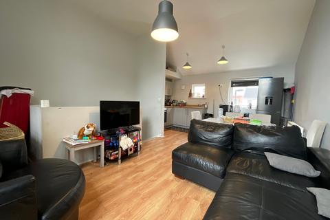 2 bedroom end of terrace house for sale, Ariel Close, Newport NP20