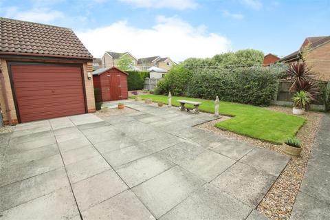 3 bedroom detached bungalow for sale, The Chase, Leeds LS25