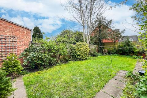 33 Green Lane, Warwick, CV34 5BP