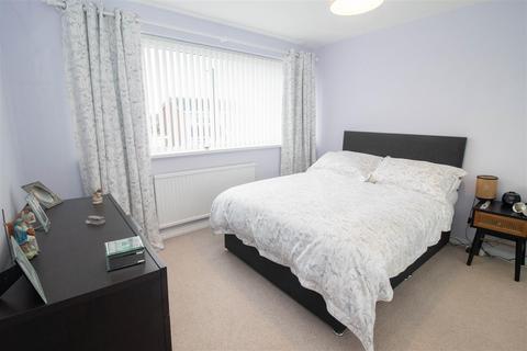 3 bedroom link detached house for sale, Lanark Close, North Shields