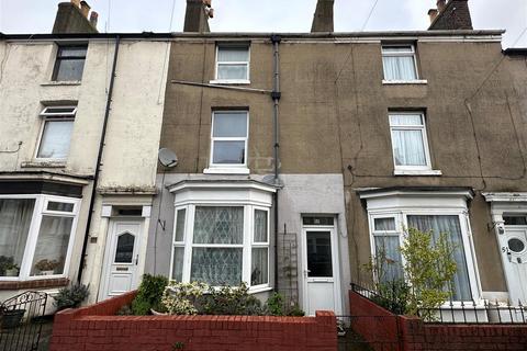 3 bedroom terraced house for sale, Cambridge Street, Scarborough