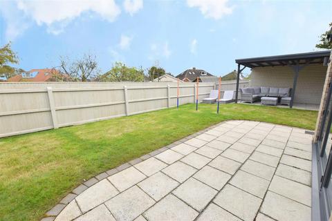 4 bedroom semi-detached bungalow for sale, Lime Tree Close, New Waltham DN36