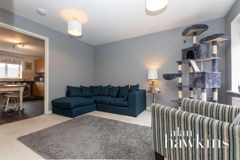 24 Crosstrees, Royal Wootton Bassett, Swindon, SN4 8FB