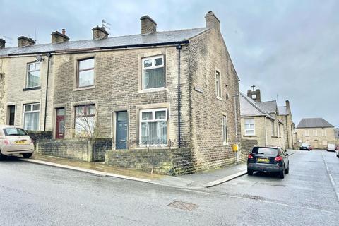 3 bedroom house to rent, Stanley Street, Colne