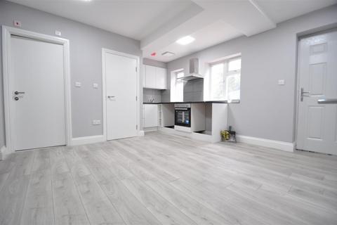 1 bedroom flat to rent, Marion Crescent, Orpington BR5