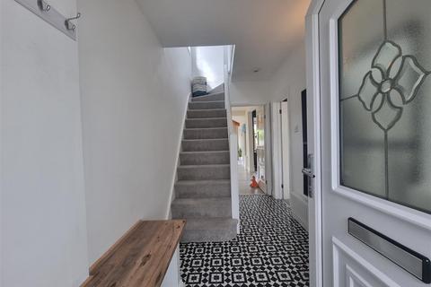 76 Alcester Road, Hollywood, Birmingham, B47 5NS
