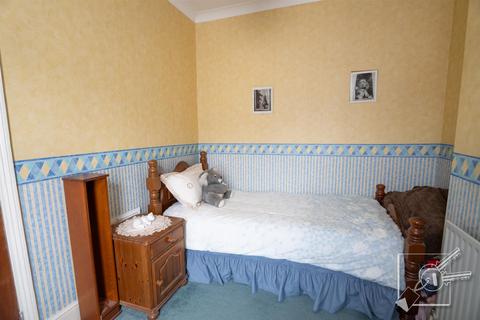 2 Gordon Place, Gravesend, DA12 2DA
