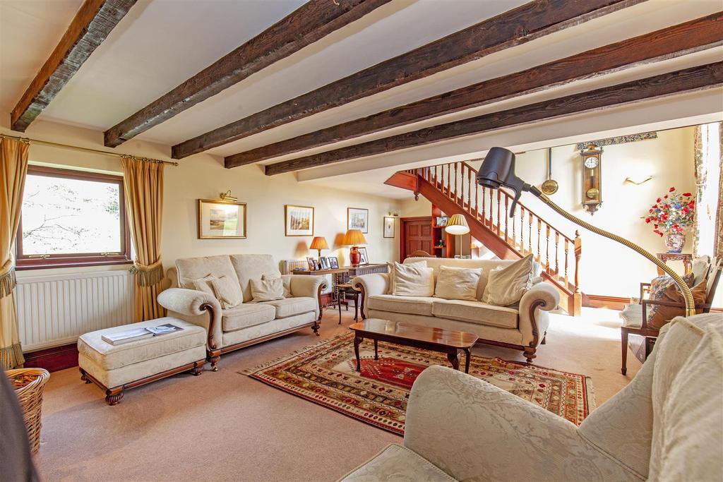 Reception Room-2.jpg