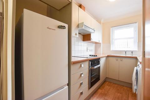 1 bedroom flat for sale, Danielson Court, Manor Road, Chatham