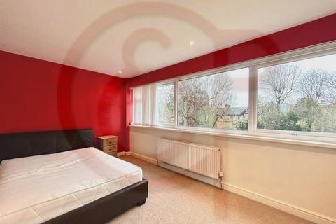 4 bedroom house to rent, Heronsforde, Ealing, W13