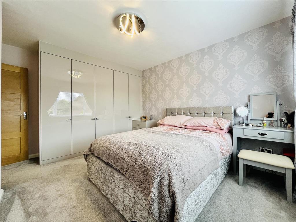 Bedroom 1 Aspect 2