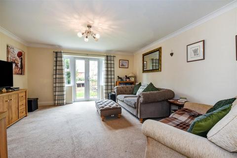 4 bedroom townhouse for sale, Colvin Close, Andover