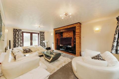 4 bedroom detached house for sale, Ashborough Drive, Solihull