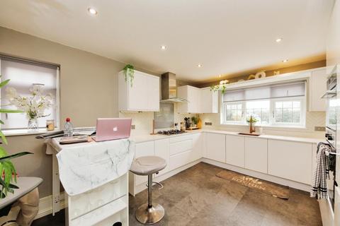 4 bedroom detached house for sale, Ashborough Drive, Solihull