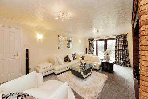 4 bedroom detached house for sale, Ashborough Drive, Solihull