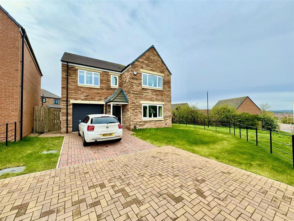 Butterwick Road Houghton Le Spring Dh4 4 Bed House £329 995