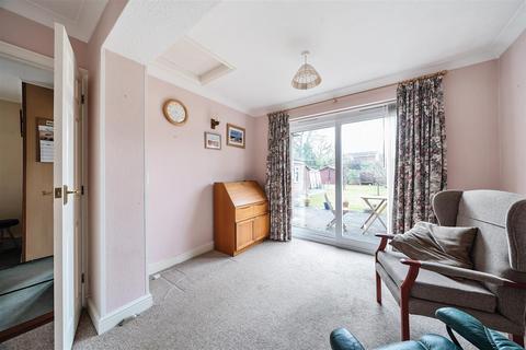 3 bedroom semi-detached house for sale, New Road, Headcorn, Ashford
