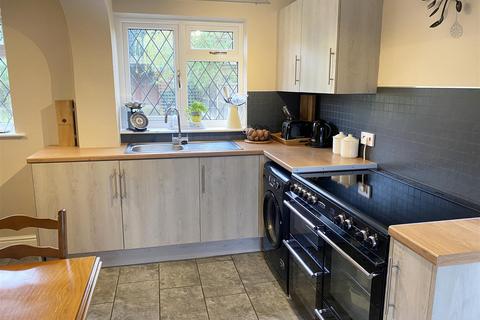 2 bedroom end of terrace house for sale, 6 The Willows, West Felton, Oswestry, SY11 4JX