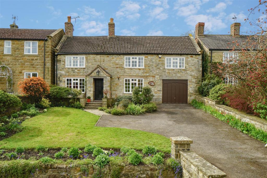 Kilburn, York 4 bed detached house for sale £550,000