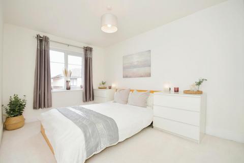 76 Chapman Close, Sheffield, S6 5BX
