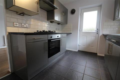 4 bedroom detached house to rent, Horton Close, Rodley, Leeds , LS13 1PJ