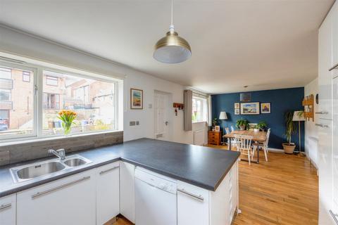 4 bedroom detached house for sale, Low Road, Stannington, Sheffield