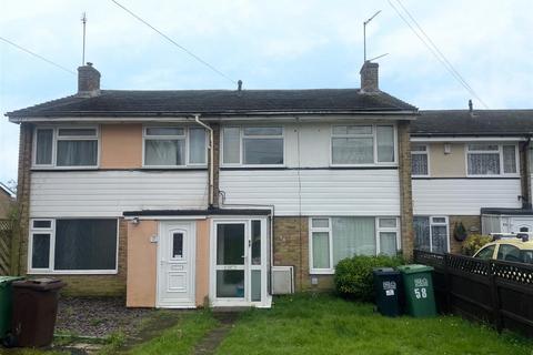 3 bedroom terraced house to rent, Swan Road, Hailsham BN27