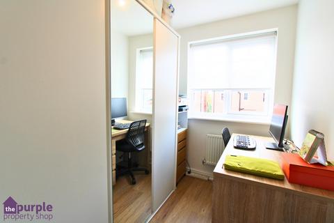 49 Elton Fold Chase, Bury, BL8 1PW