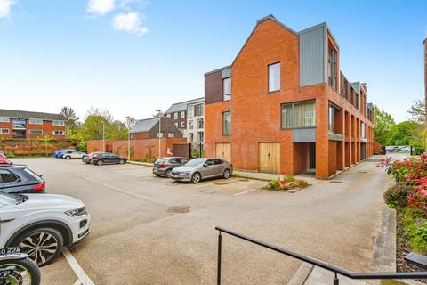 1 bedroom apartment for sale, Monks Close, Lichfield