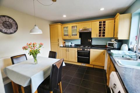 3 bedroom terraced house for sale, Burnbush Close, Bristol