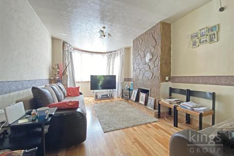 4 bedroom terraced house to rent, Great Cambridge Road, Enfield