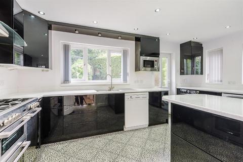 38 Garner Drive, Astley, Manchester, M29 7RT