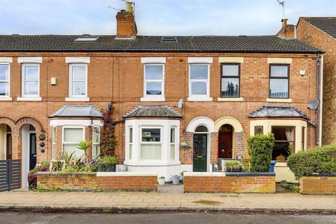 3 bedroom terraced house for sale, Byron Road, West Bridgford NG2
