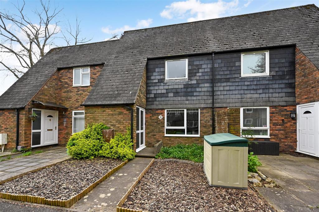Maplehurst Road, Chichester 3 bed house for sale £300,000