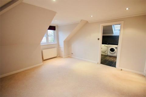 2 bedroom penthouse to rent, Windsor Lane, Burnham SL1