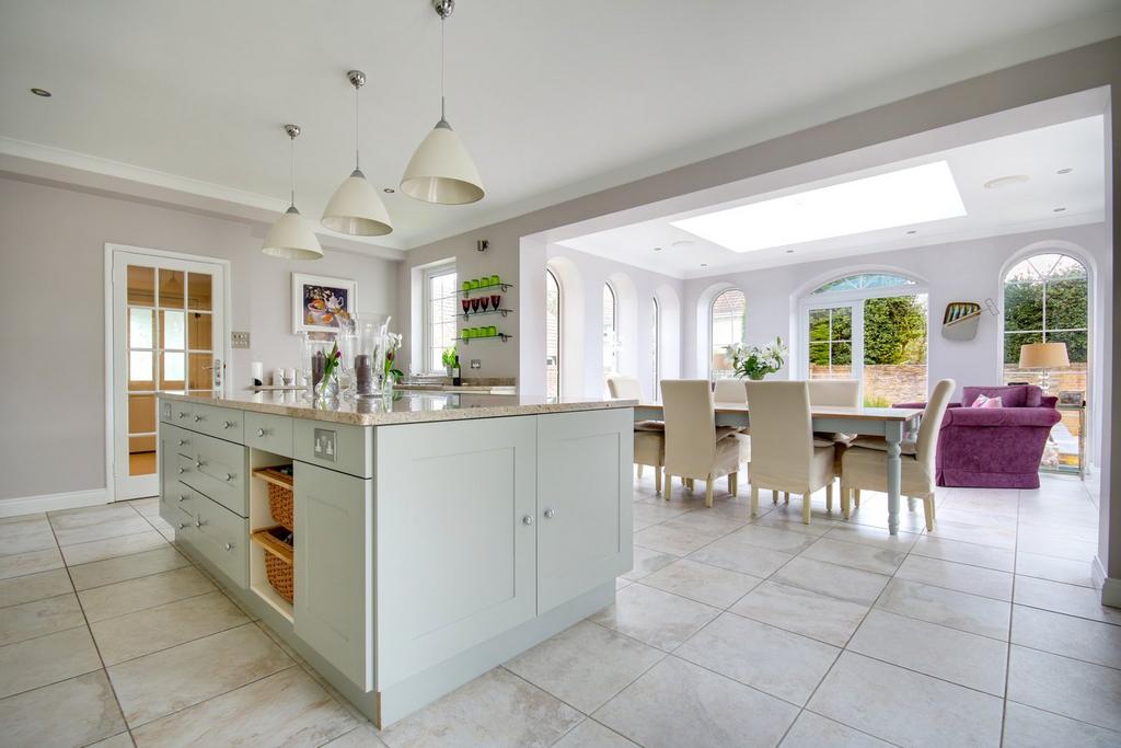 Barnes Lane, Milford on Sea... 5 bed detached house £2,000,000
