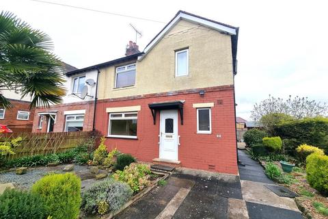 3 bedroom semi-detached house for sale, Willow Road, Farsley
