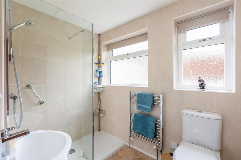 Beech Drive 2 Shower Room.jpg