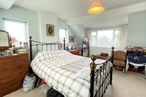 2 bedroom detached house for sale, Deganwy Road, Llanrhos, Llandudno