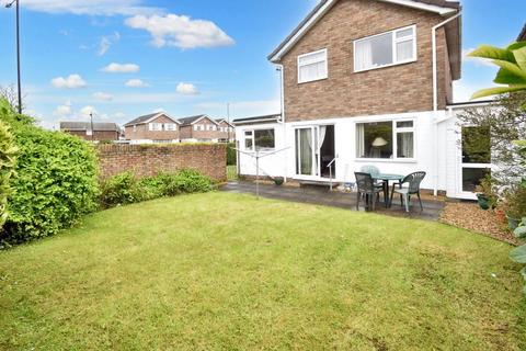 35 Falcon Close, Portishead, Bristol, BS20 6UT
